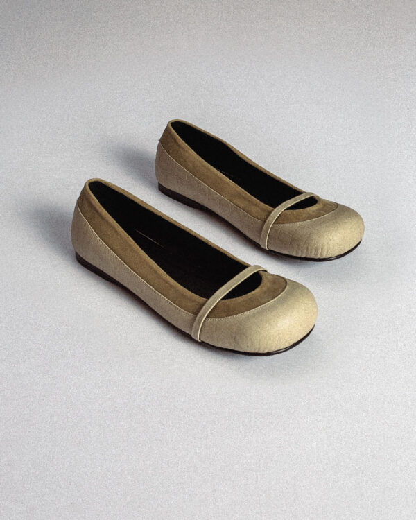 LINE FLATS CROCO IVORY - Image 2