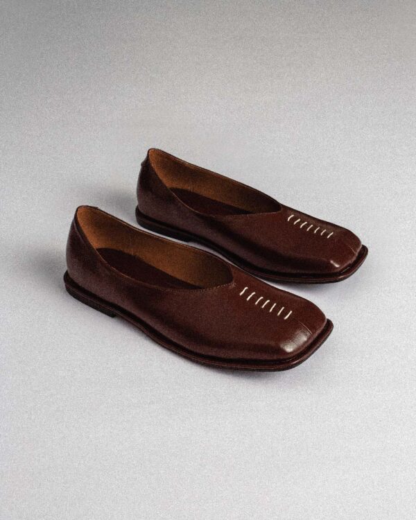 PATENT PUMPS BROWN - Image 2