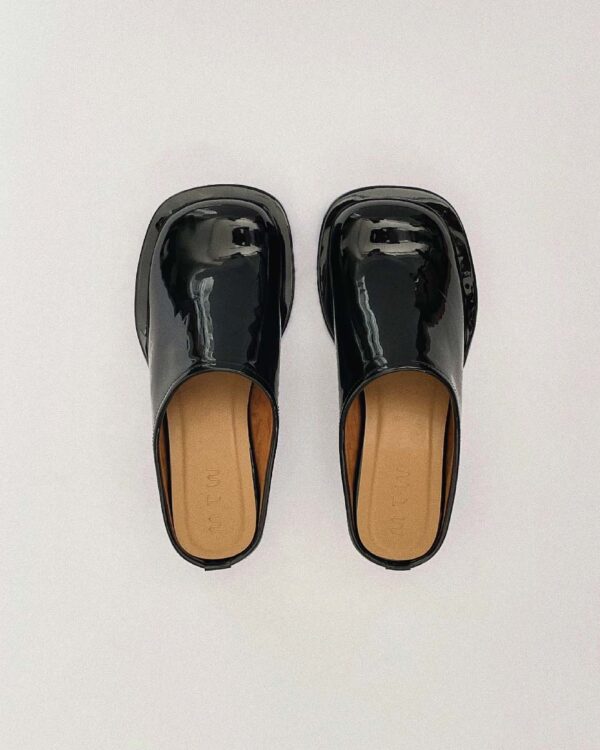 ZIGGY CLOGS BLACK
