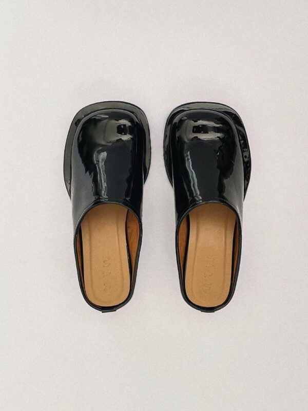 ZIGGY CLOGS BLACK