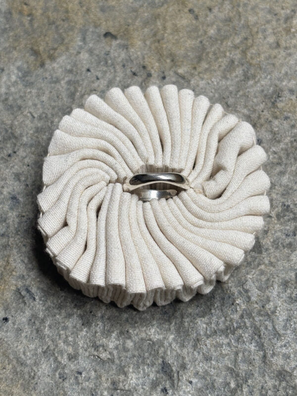 MTW x FROM TINY ISLANDS WAVE TOE RING